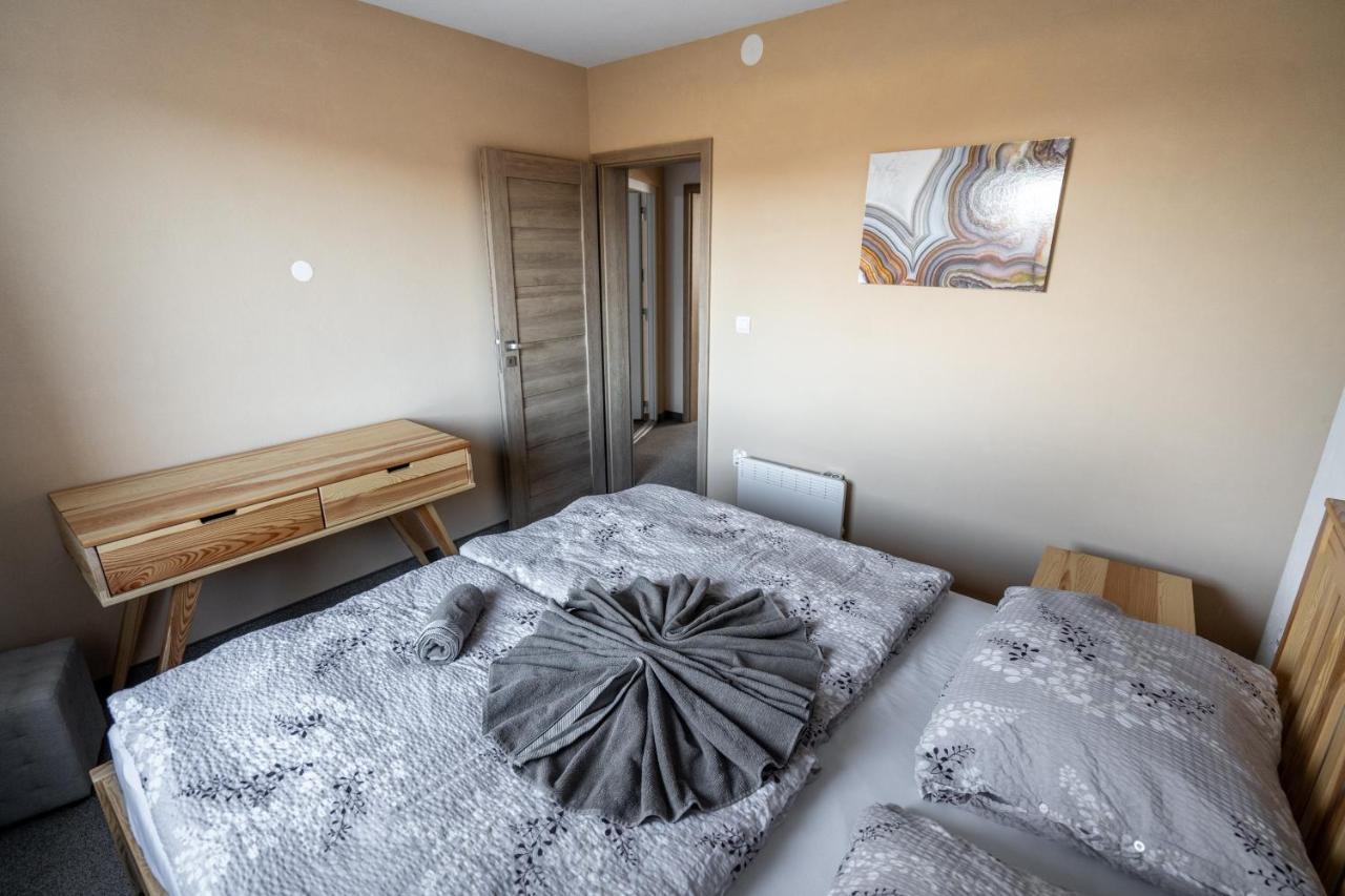 Apartmány Janka + camp Besenova Exterior foto