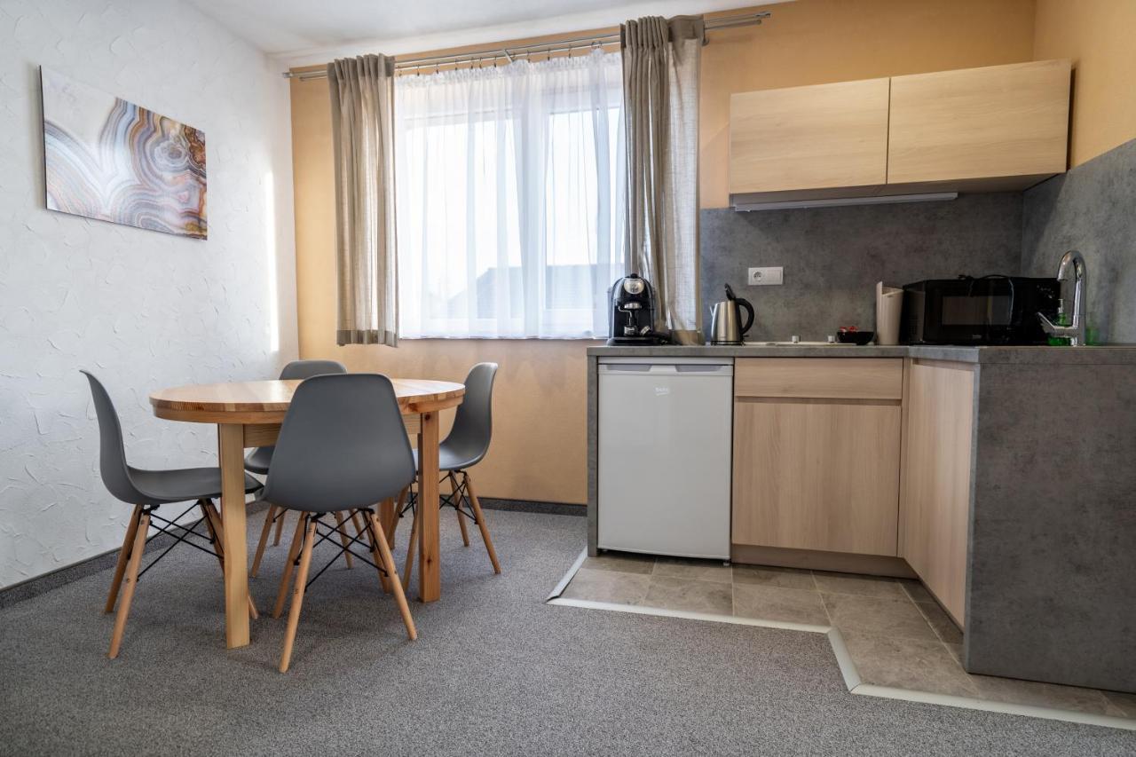 Apartmány Janka + camp Besenova Exterior foto
