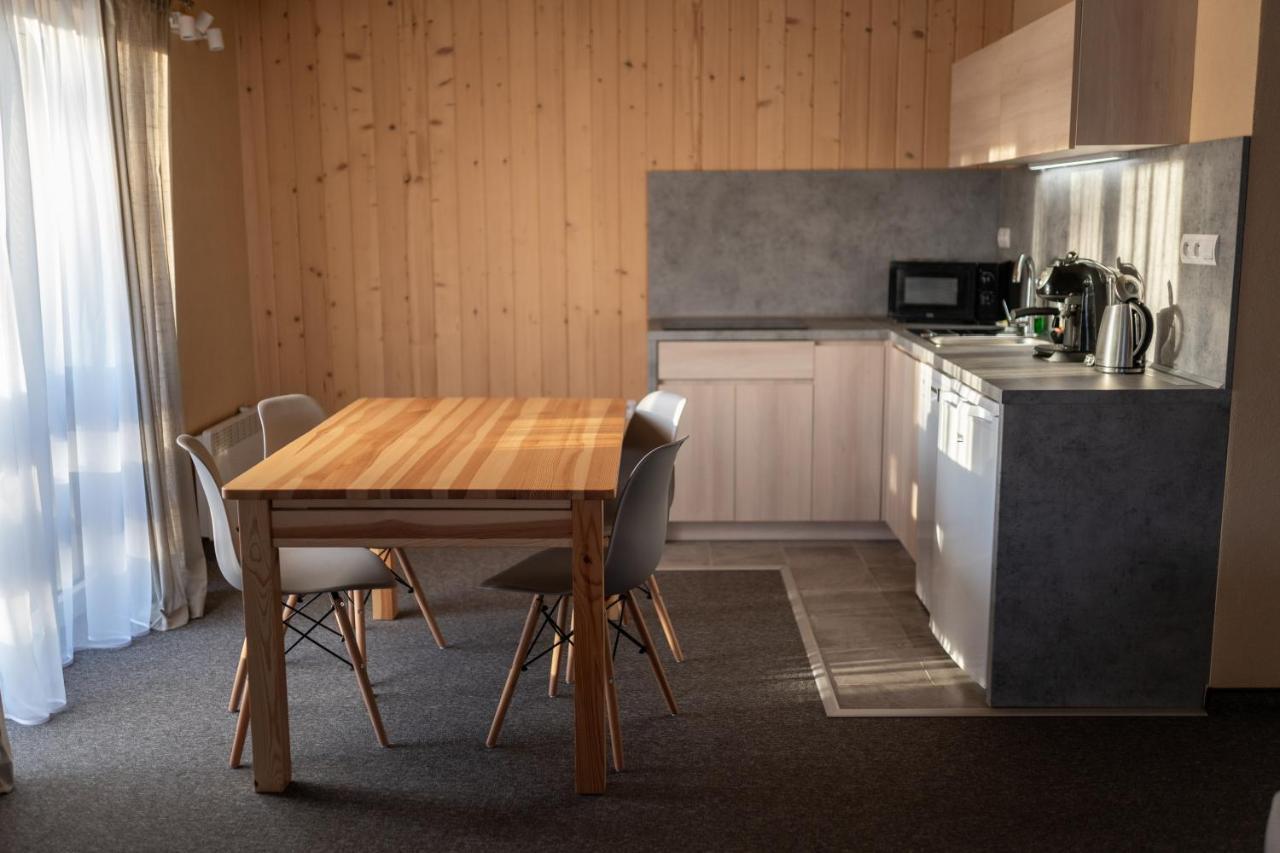 Apartmány Janka + camp Besenova Exterior foto