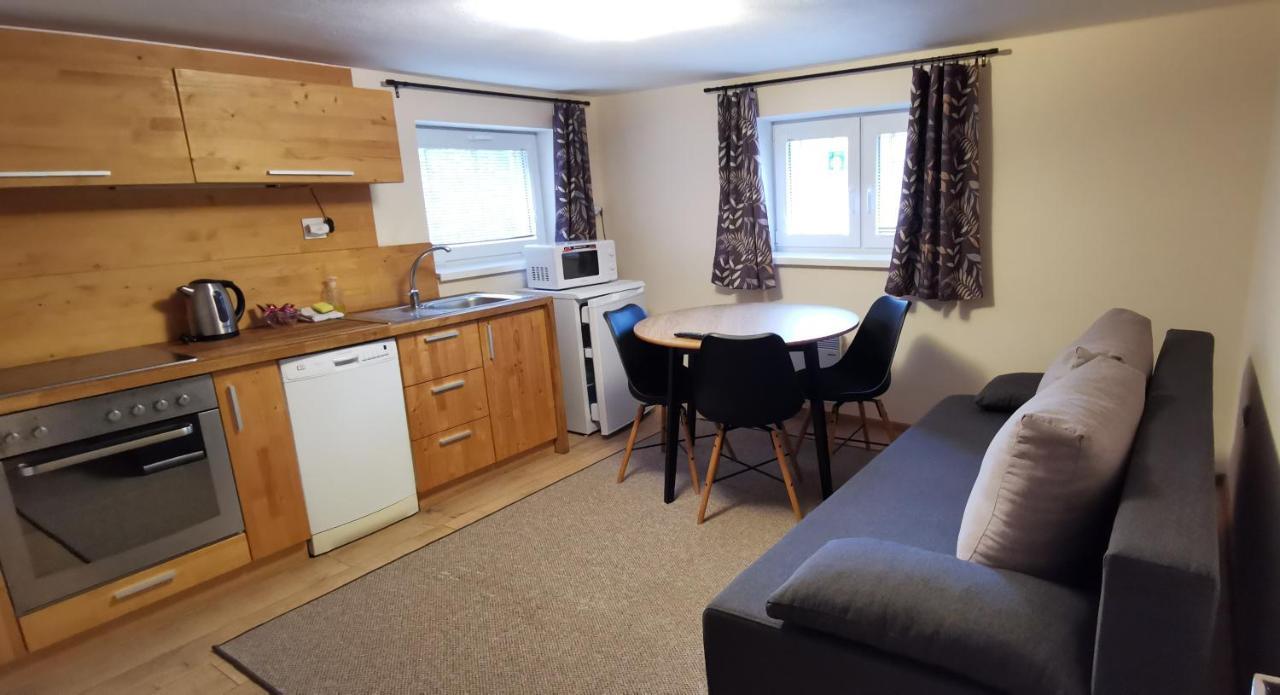 Apartmány Janka + camp Besenova Exterior foto