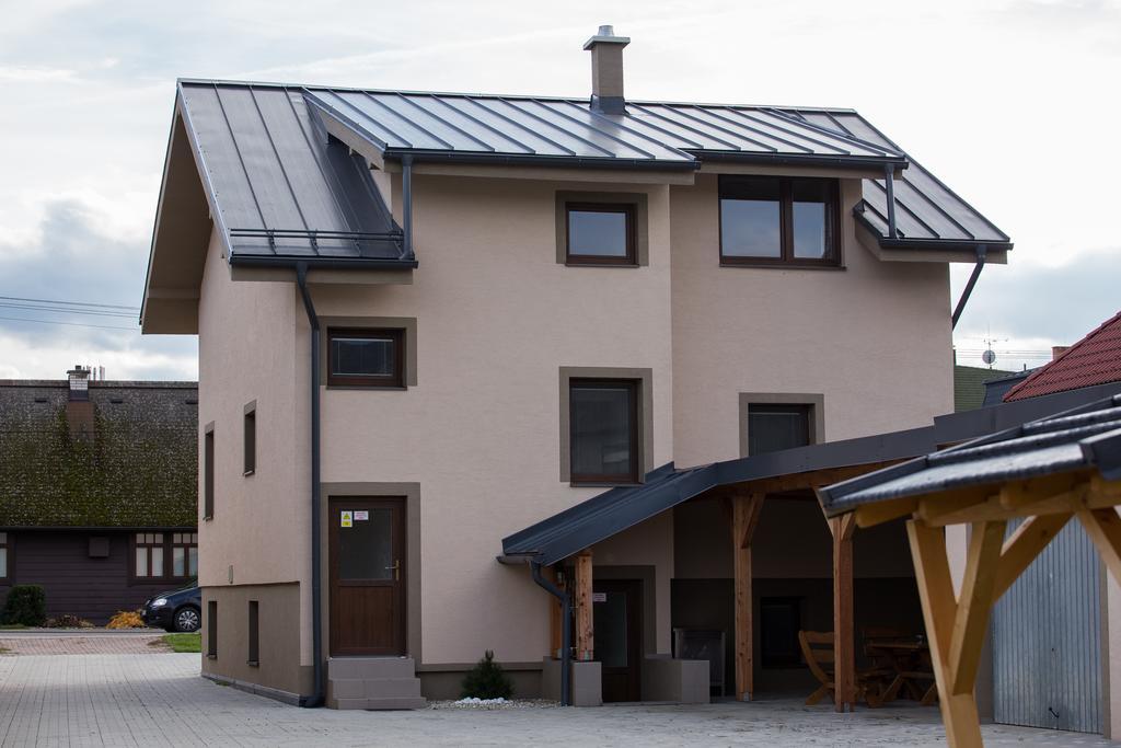 Apartmány Janka + camp Besenova Exterior foto